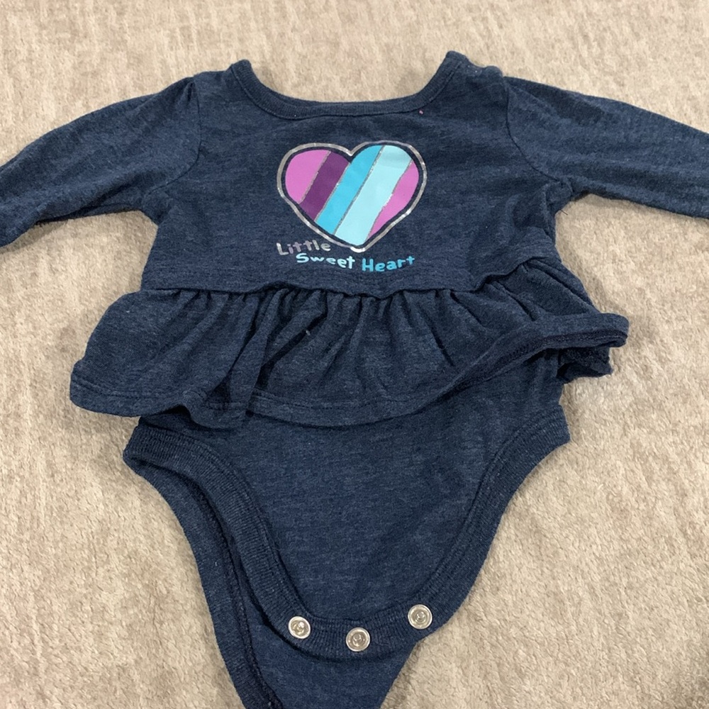 Baby clothes - Picture 2 of 3